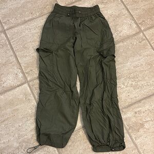 Olive Green light Cargo Pants a new day windbreaker